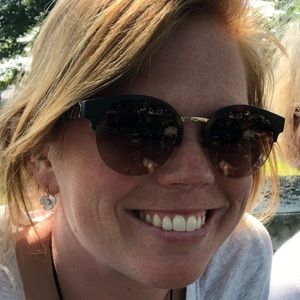 Meet your Posher, Liz